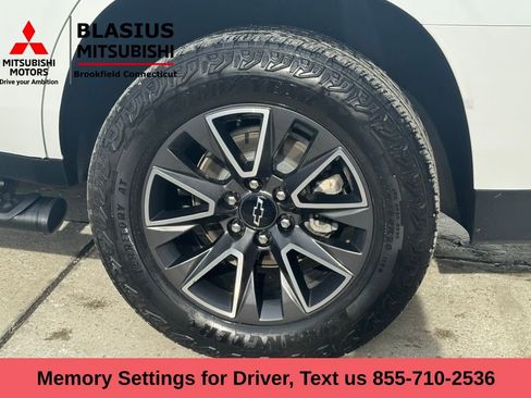 Used 2023 Chevrolet Tahoe Z71 w/ Luxury Package image 36