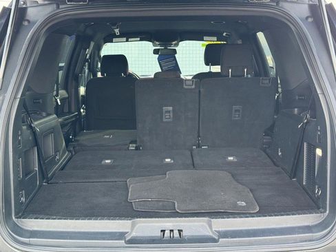 Certified 2020 Ford Expedition XLT image 8
