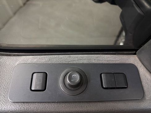 Used 2013 Ford F350 King Ranch w/ King Ranch w/Chrome Pkg image 11