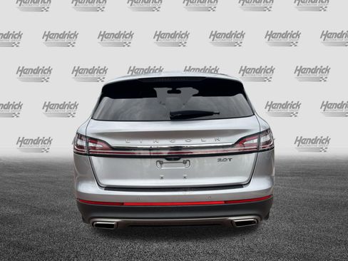 Used 2020 Lincoln Nautilus Reserve w/ Equipment Group 201A FWD image 9