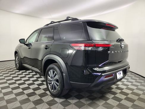 New 2026 Nissan Pathfinder SV image 3