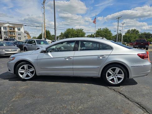 Used 2016 Volkswagen CC Sport image 12