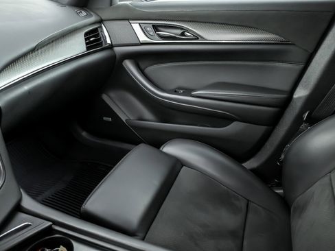 Used 2019 Cadillac CTS V image 39