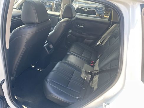 Used 2024 Honda HR-V EX-L image 23