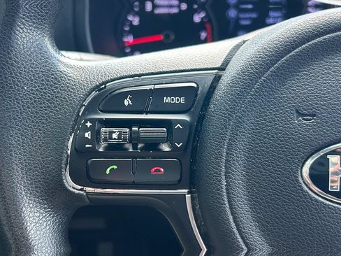 Used 2018 Kia Sportage LX FWD image 27