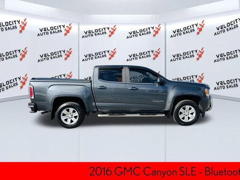 Used 2016 GMC Canyon SLE image 2