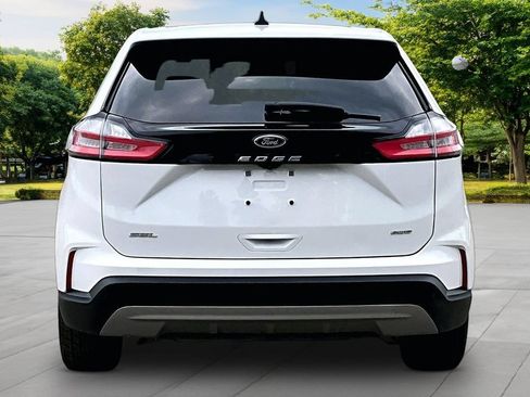 Used 2023 Ford Edge SEL AWD/4WD image 4