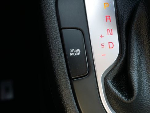 Certified 2022 Kia Forte LXS w/ LXS Technology Package image 28