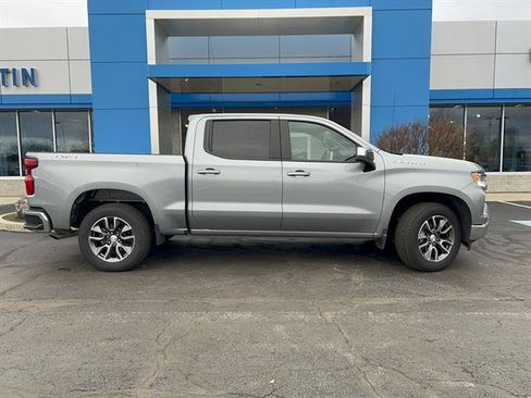 Used 2024 Chevrolet Silverado 1500 LT image 8