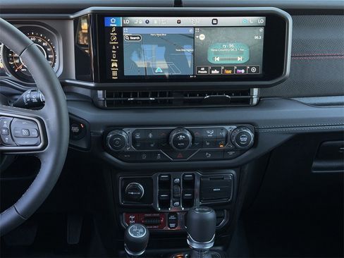 New 2025 Jeep Wrangler Unlimited Rubicon image 14