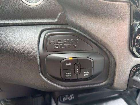 New 2026 RAM 2500 Tradesman w/ Chrome Appearance Group AWD/4WD image 20