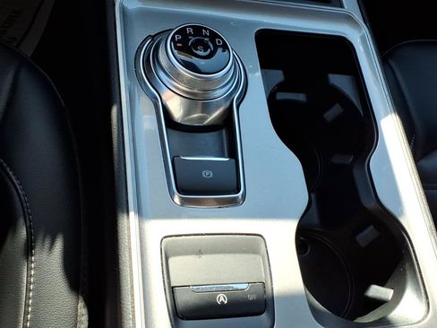 Certified 2024 Ford Edge SEL AWD/4WD image 19