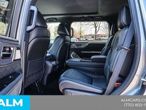 Used 2025 INFINITI QX80 Autograph w/ Premium Cargo Package AWD/4WD image 18
