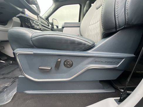 Used 2024 Ford F350 Limited w/ FX4 Off-Road Package image 14