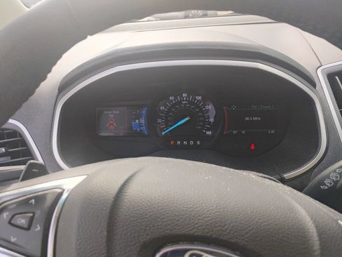 Used 2018 Ford Edge SEL w/ Equipment Group 201A AWD/4WD image 7