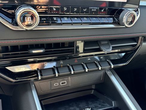 New 2026 Chevrolet Colorado Z71 image 19