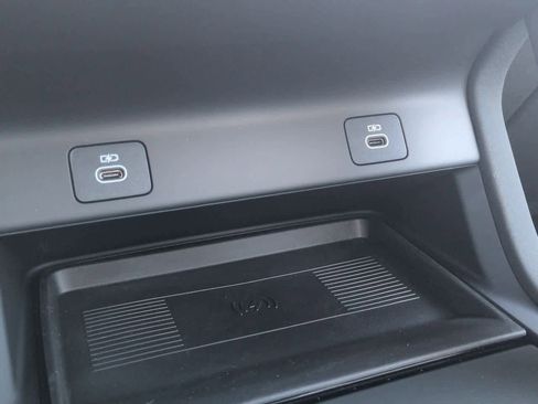 New 2026 Land Rover Discovery Sport Landmark image 30