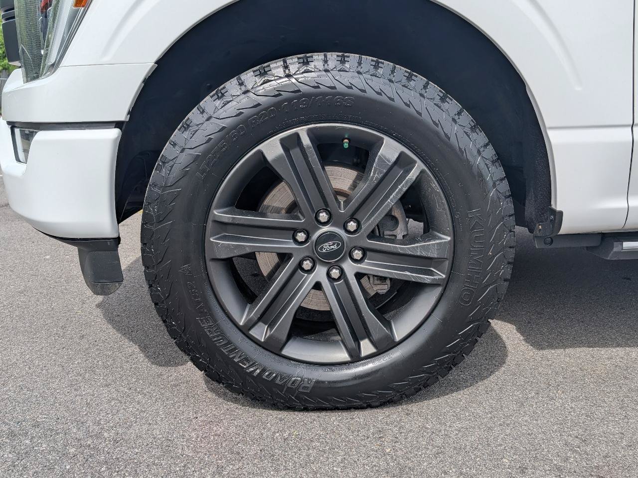 Used 2021 Ford F150 Lariat w/ Equipment Group 502A High AWD/4WD image 28