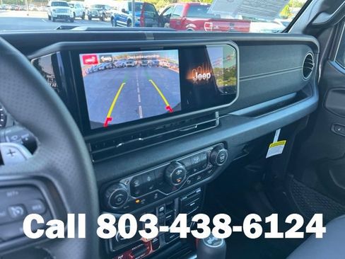 Used 2026 Jeep Wrangler Unlimited Rubicon 392 AWD/4WD image 24