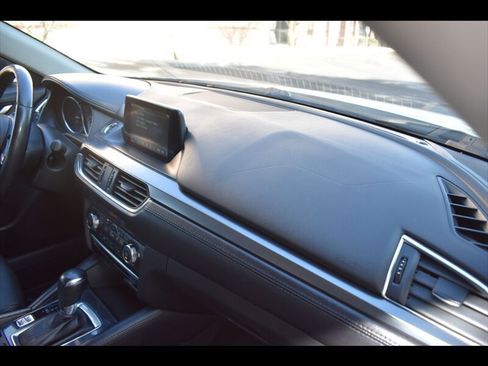 Used 2017 MAZDA MAZDA6 Touring FWD image 36