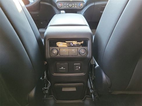 Used 2019 GMC Acadia SLT image 10