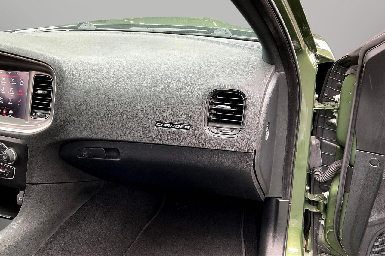 Certified 2022 Dodge Charger GT w/ Blacktop Package RWD image 20