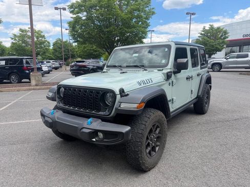 Used 2024 Jeep Wrangler Unlimited AWD/4WD image 7
