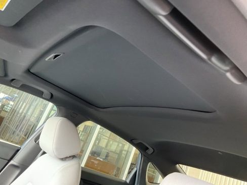 Used 2025 Honda Civic Sport image 6