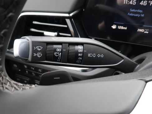 New 2026 Chevrolet Suburban LS image 24