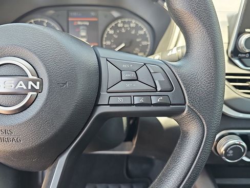 Certified 2025 Nissan Altima 2.5 S FWD image 17