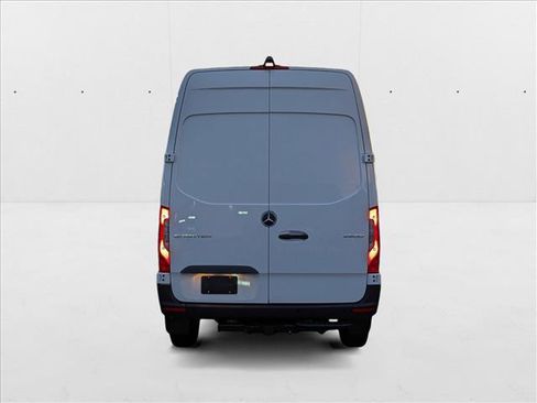 New 2025 Mercedes-Benz Sprinter 2500 image 8