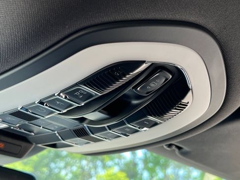 Certified 2021 Porsche Macan GTS AWD/4WD image 34