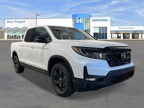 New 2026 Honda Ridgeline Black Edition image 8