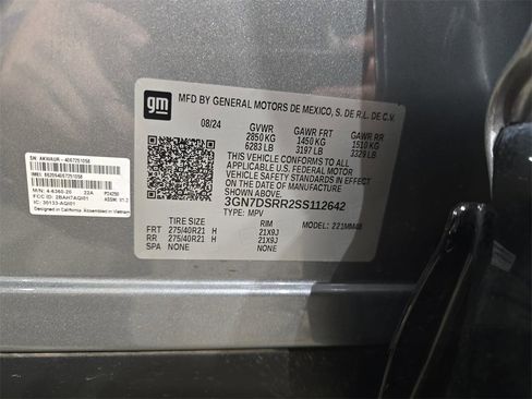 New 2025 Chevrolet Equinox EV RS w/ LPO, Illumination Package image 36