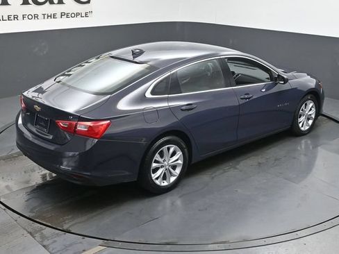 Used 2025 Chevrolet Malibu LT FWD image 39