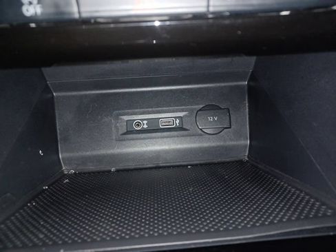 Used 2019 Volkswagen Atlas SEL FWD image 29