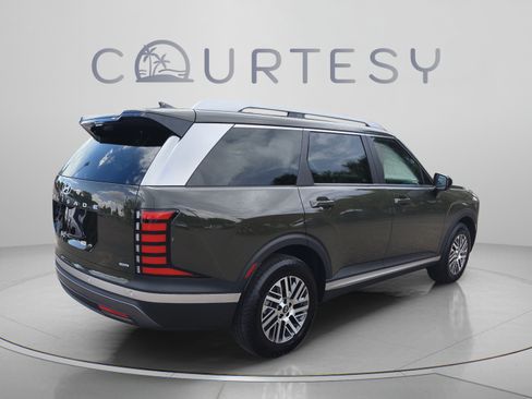 Used 2026 Hyundai Palisade SEL AWD/4WD image 5