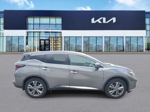 Used 2019 Nissan Murano Platinum AWD/4WD image 3