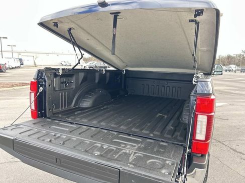 Used 2021 Ford F250 Lariat w/ Lariat Ultimate Package image 15