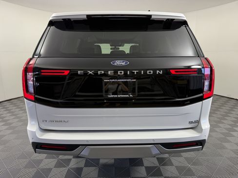 New 2026 Ford Expedition Platinum AWD/4WD image 4