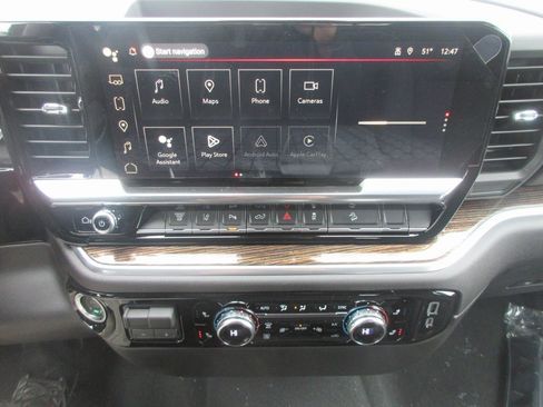 New 2026 GMC Sierra 3500 SLE w/ SLE Value Package image 19