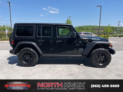 Used 2025 Jeep Wrangler Unlimited Sport S 4xe AWD/4WD image 19