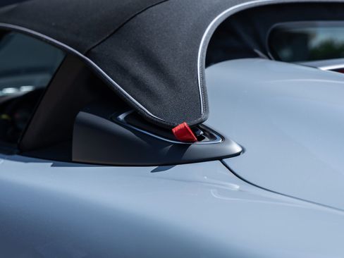 Certified 2025 Porsche 718 Boxster Spyder RS RWD image 16