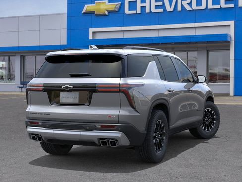 New 2026 Chevrolet Traverse Z71 w/ Enhanced Driving Package image 4