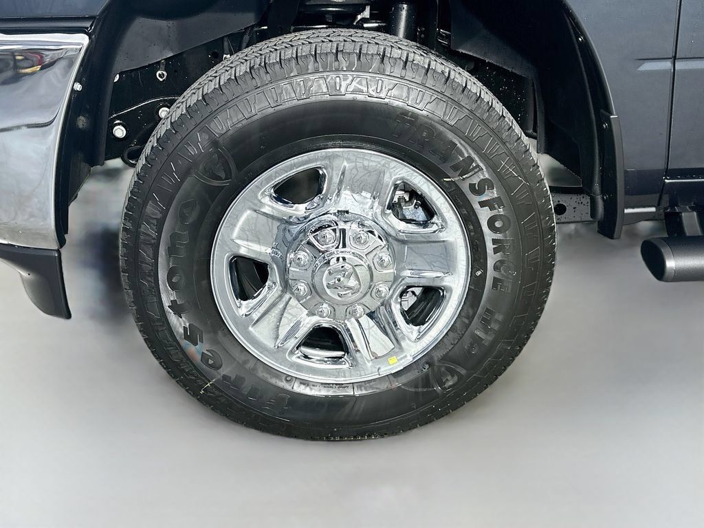 New 2027 RAM 2500 Tradesman AWD/4WD image 16