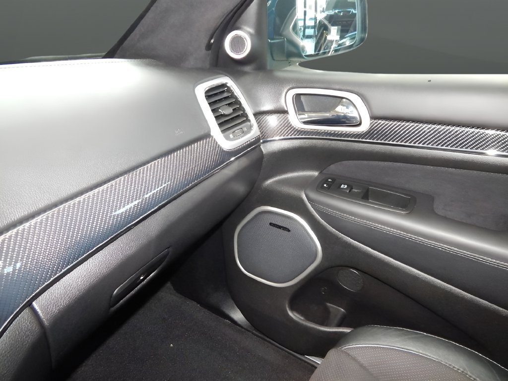 Used 2021 Jeep Grand Cherokee SRT AWD/4WD image 14