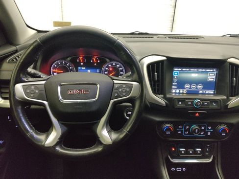Used 2019 GMC Terrain SLE w/ Driver Convenience Package FWD image 22