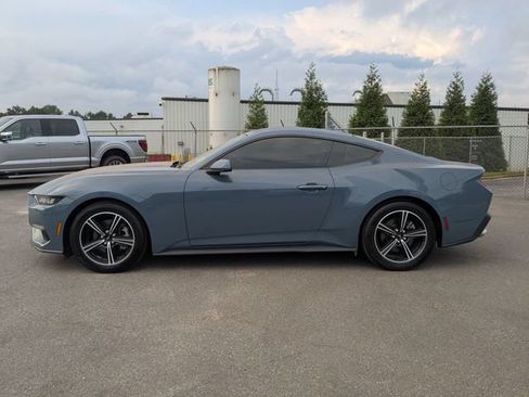 Certified 2025 Ford Mustang Coupe RWD image 6