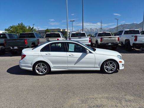 Used 2013 Mercedes-Benz C 250 Sedan image 2