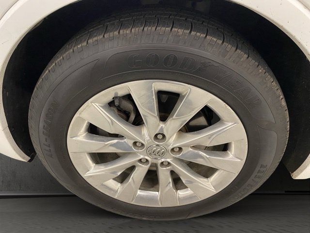 Used 2017 Buick Envision Essence FWD image 16